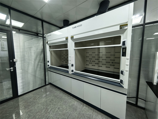 全鋼通風(fēng)柜廠家